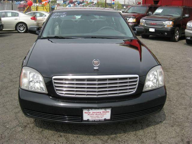Cadillac Deville 2005 photo 2