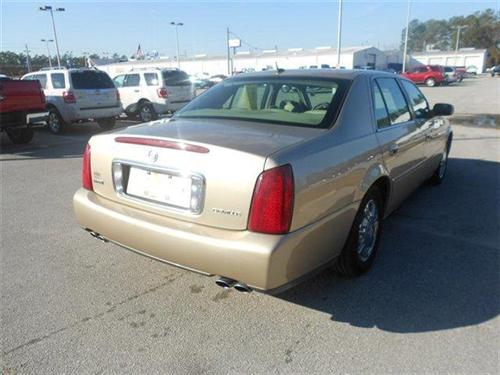 Cadillac Deville 2005 photo 4