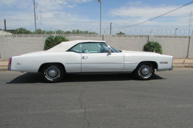 Cadillac Eldorado 1975 photo 4