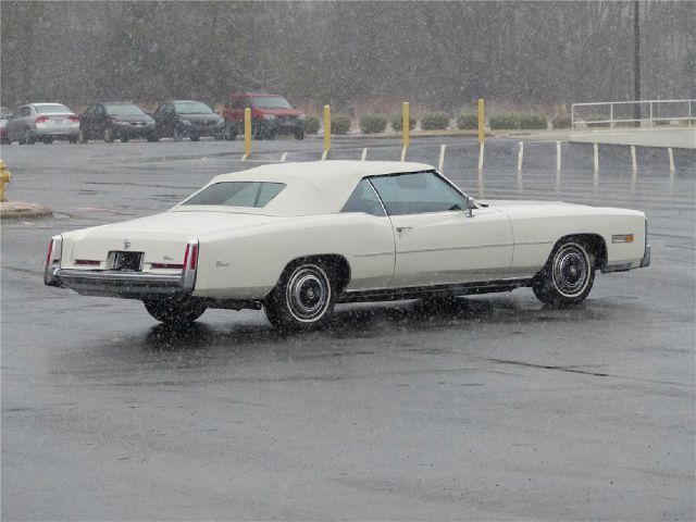 Cadillac Eldorado 1976 photo 2