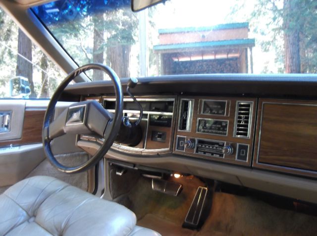 Cadillac Eldorado 1982 photo 4