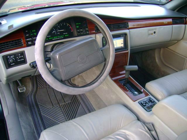 Cadillac Eldorado 5DR 7-pass VAN I4 FWD Coupe