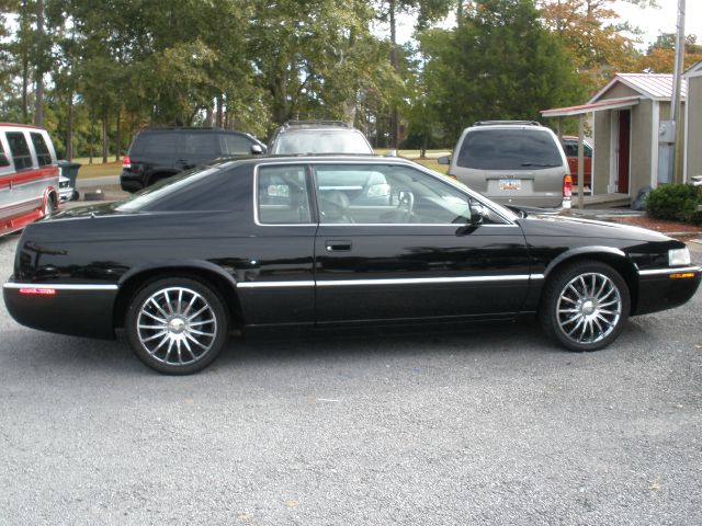 Cadillac Eldorado 2001 photo 3