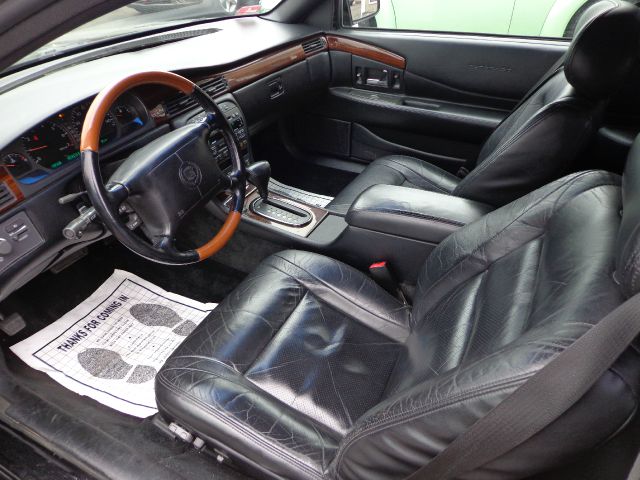 Cadillac Eldorado 2001 photo 1