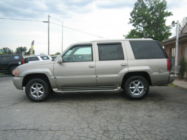 Cadillac Escalade Ram 3500 Diesel 2-WD SUV