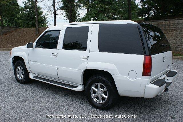 Cadillac Escalade 1999 photo 3