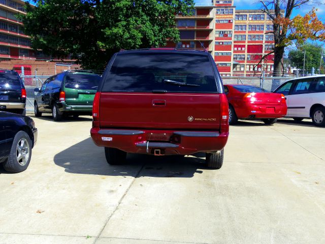 Cadillac Escalade 1999 photo 3