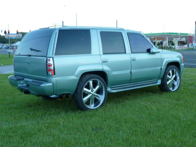 Cadillac Escalade 1999 photo 4