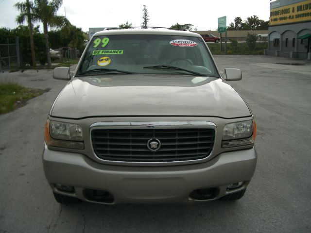 Cadillac Escalade Ram 3500 Diesel 2-WD SUV