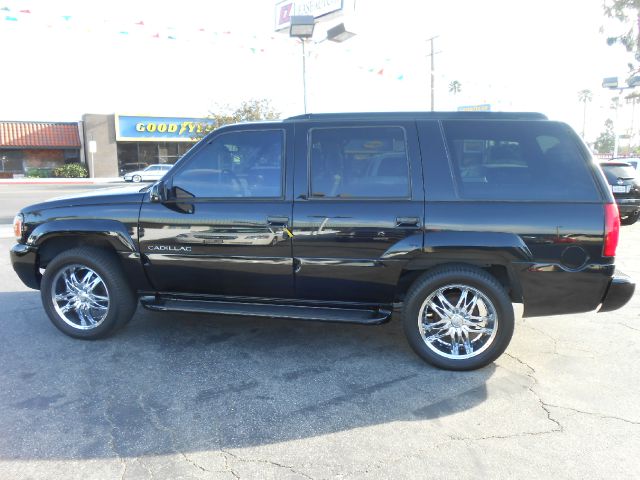 Cadillac Escalade 1999 photo 2