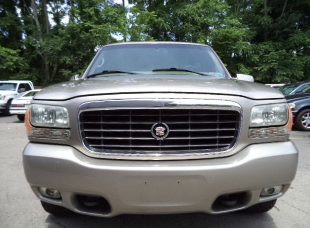 Cadillac Escalade Ram 3500 Diesel 2-WD SUV