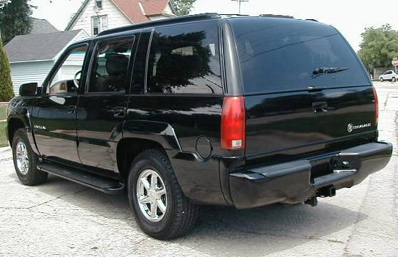 Cadillac Escalade 2000 photo 2