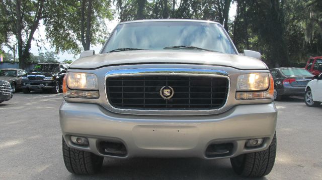 Cadillac Escalade 2000 photo 4