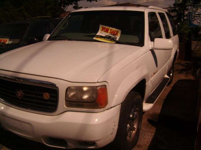 Cadillac Escalade Ram 3500 Diesel 2-WD SUV