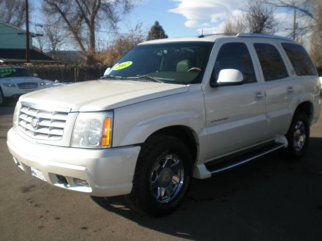 Cadillac Escalade 2002 photo 1