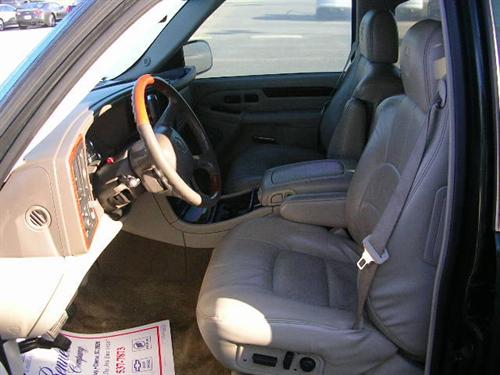 Cadillac Escalade 2002 photo 4