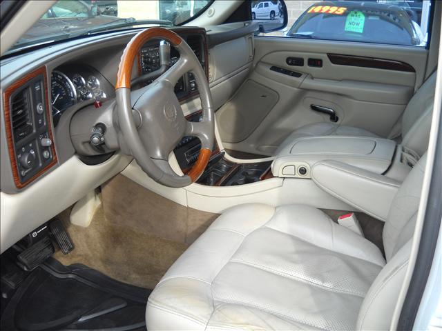 Cadillac Escalade 2002 photo 3