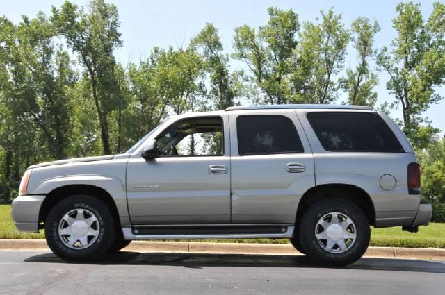 Cadillac Escalade 2002 photo 2