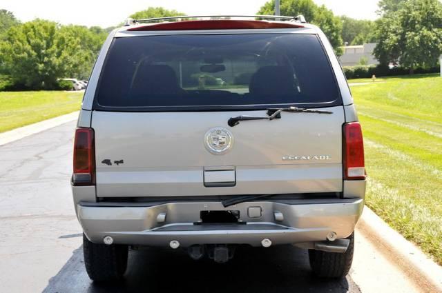 Cadillac Escalade 2002 photo 3