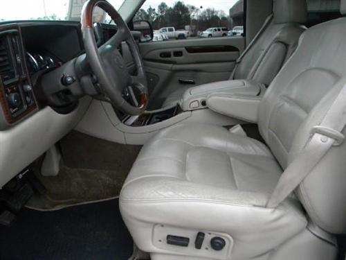 Cadillac Escalade 2002 photo 4