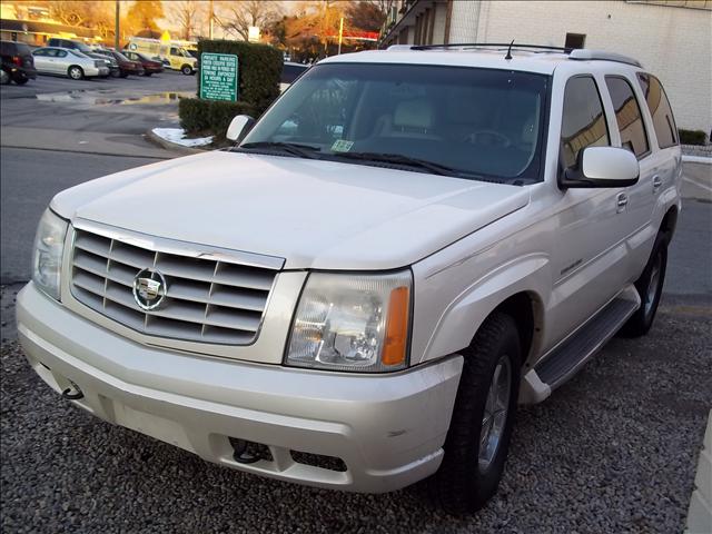Cadillac Escalade 2002 photo 1
