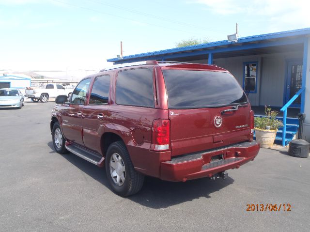 Cadillac Escalade 2002 photo 2
