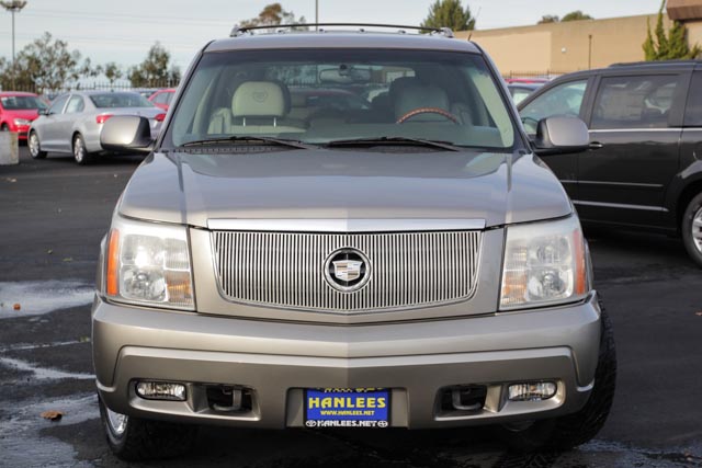 Cadillac Escalade 2002 photo 1