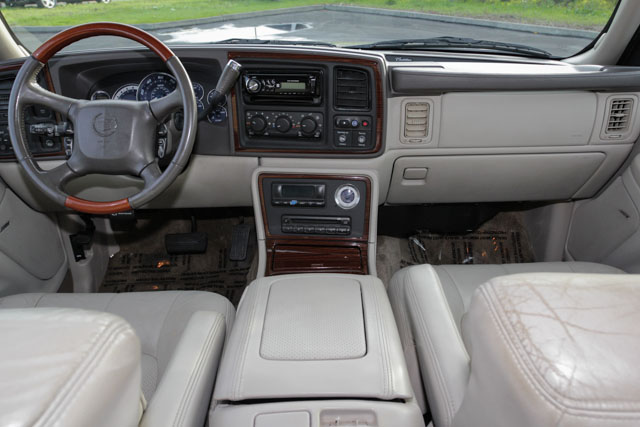 Cadillac Escalade 2002 photo 4