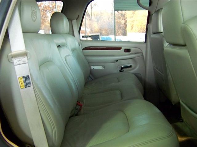 Cadillac Escalade 2002 photo 4