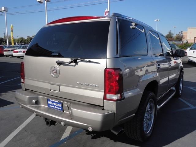 Cadillac Escalade 2002 photo 5