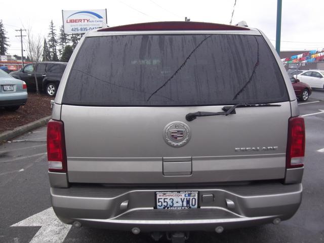 Cadillac Escalade 2002 photo 3
