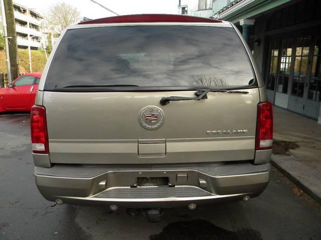 Cadillac Escalade 2002 photo 1