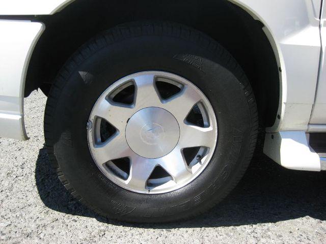 Cadillac Escalade 2002 photo 3