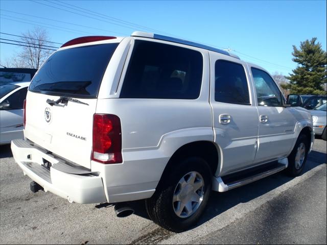 Cadillac Escalade 2002 photo 2
