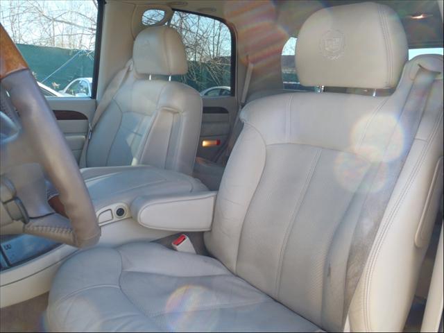 Cadillac Escalade 2002 photo 4