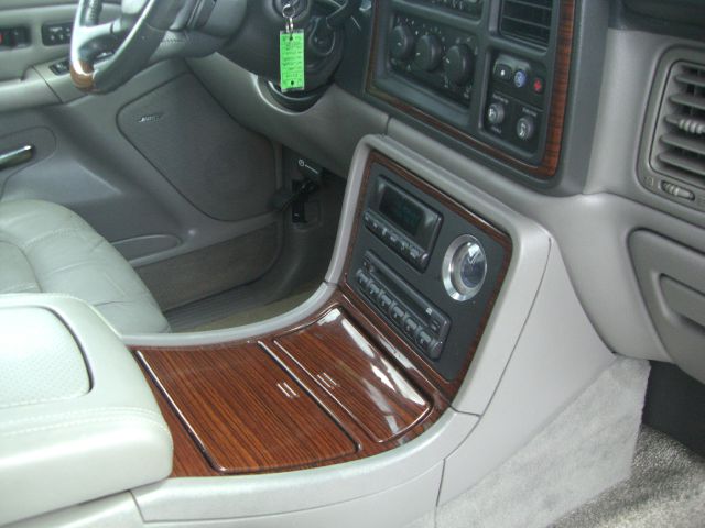 Cadillac Escalade 2002 photo 4