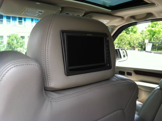 Cadillac Escalade 2003 photo 3