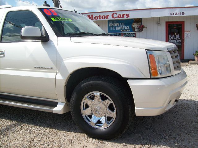 Cadillac Escalade 2003 photo 1