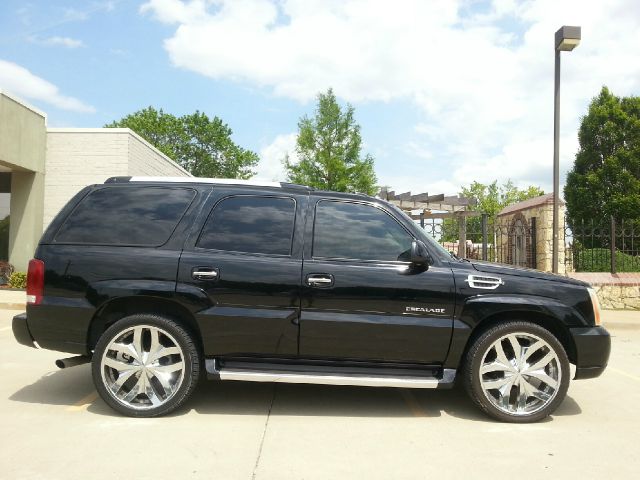 Cadillac Escalade 2003 photo 1
