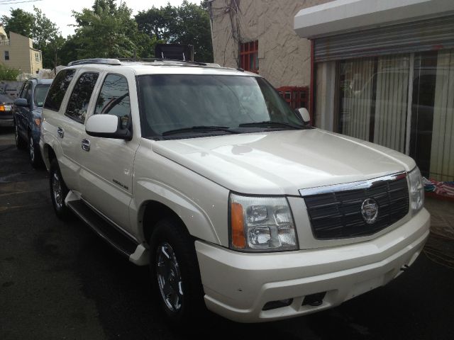 Cadillac Escalade 2003 photo 3