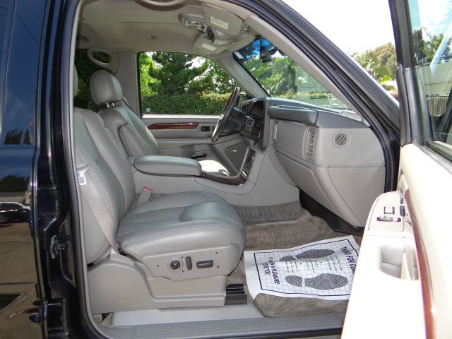 Cadillac Escalade 2003 photo 7
