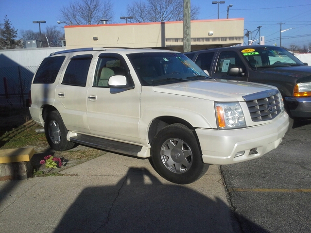 Cadillac Escalade 2003 photo 2