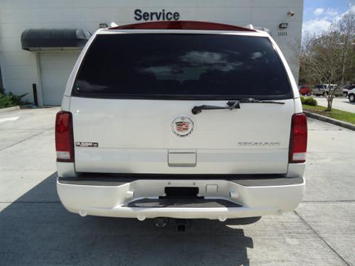 Cadillac Escalade 2004 photo 3
