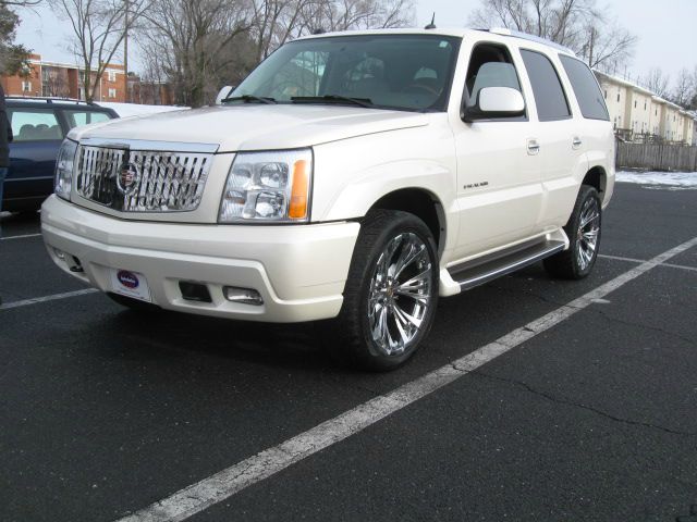 Cadillac Escalade 2004 photo 4