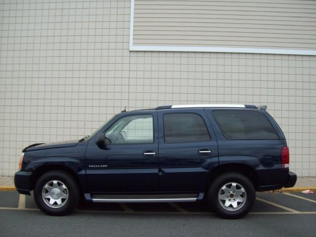 Cadillac Escalade 2004 photo 3