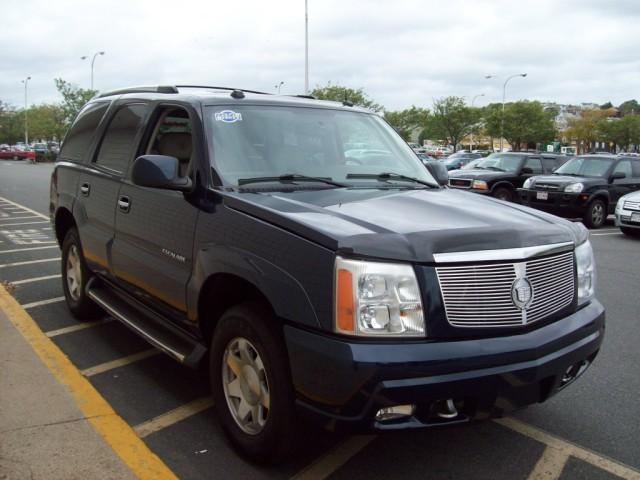 Cadillac Escalade 2004 photo 2
