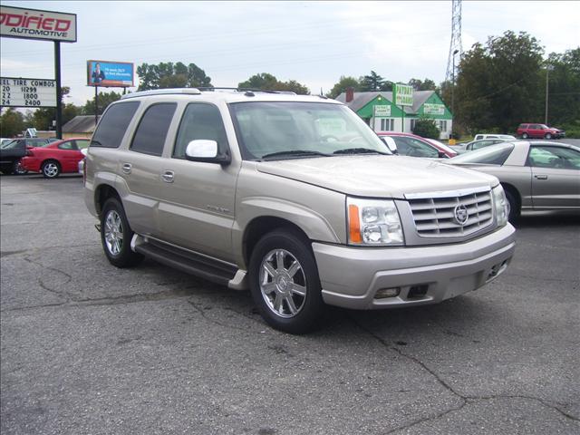 Cadillac Escalade 2004 photo 3