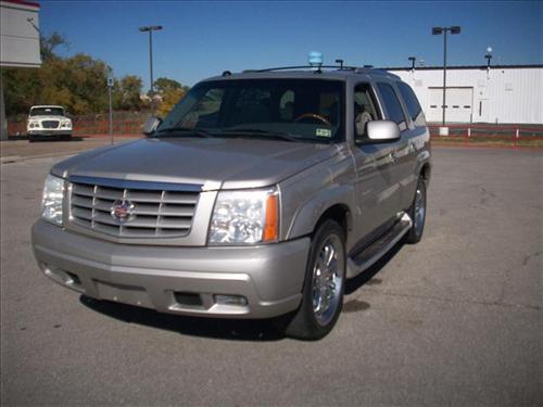 Cadillac Escalade 2004 photo 2