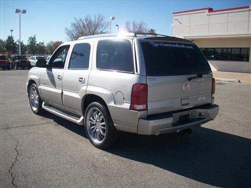 Cadillac Escalade 2004 photo 3