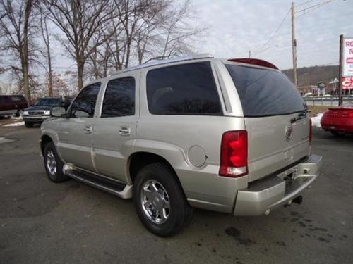Cadillac Escalade 2004 photo 1